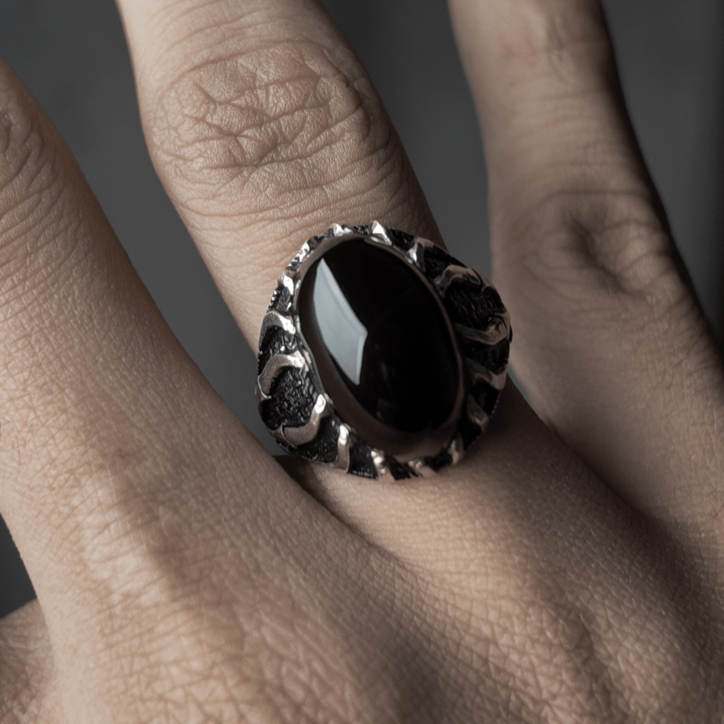 Death Grip Aqeeq Ring (Chaandi)