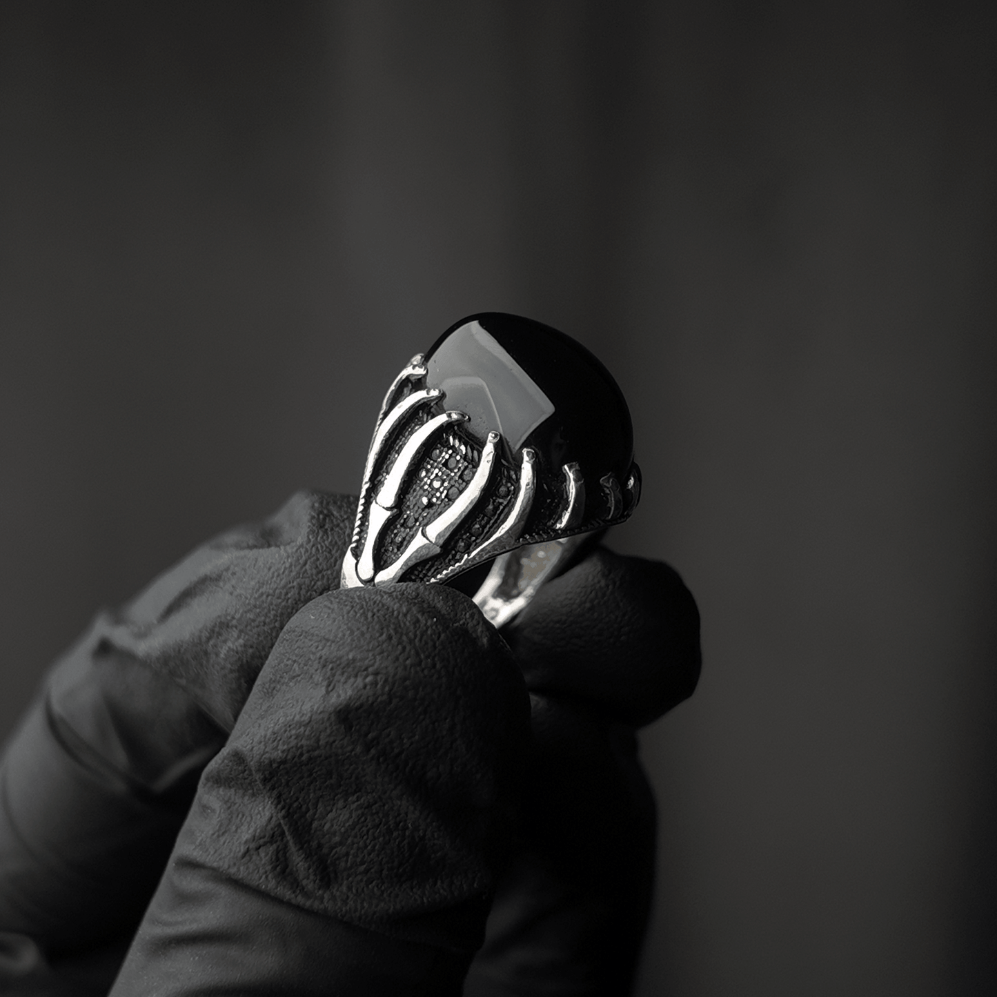 Death Grip Aqeeq Ring (Chaandi)