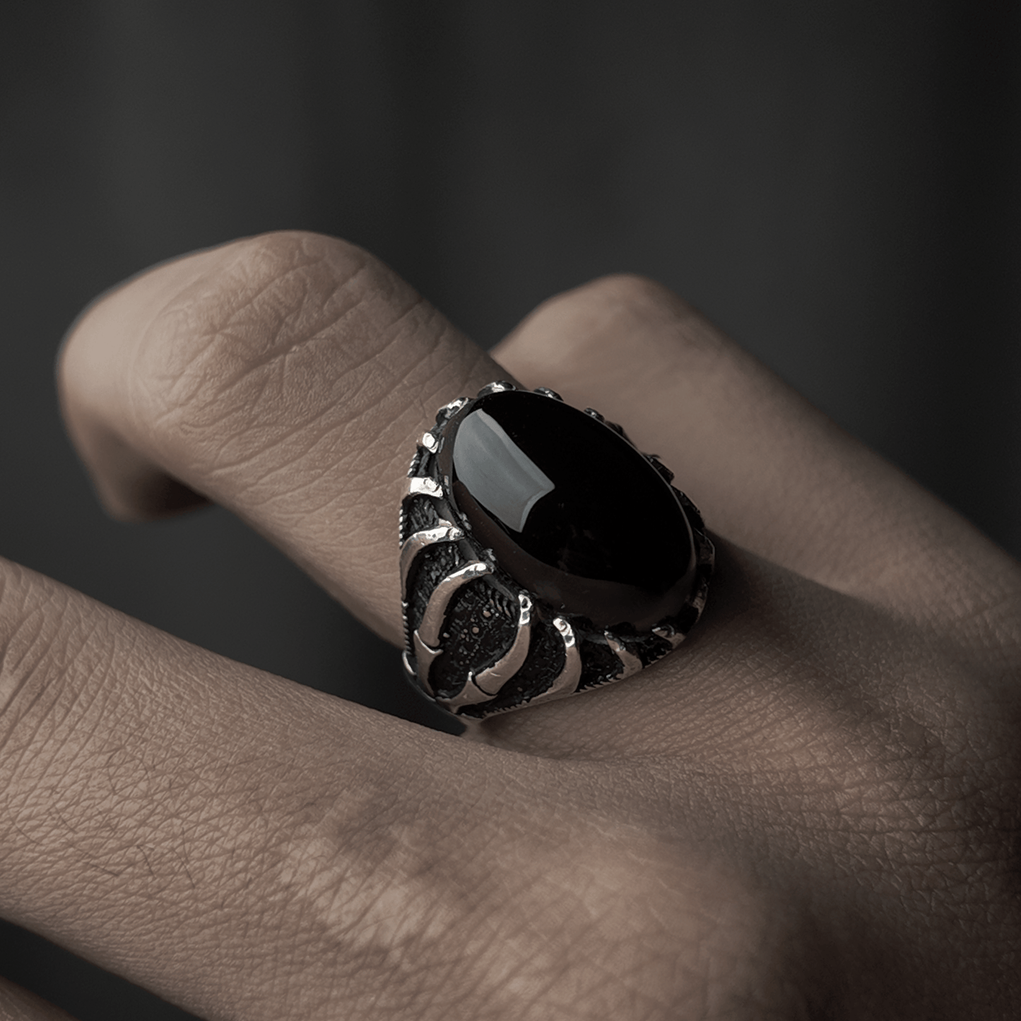 Death Grip Aqeeq Ring (Chaandi)