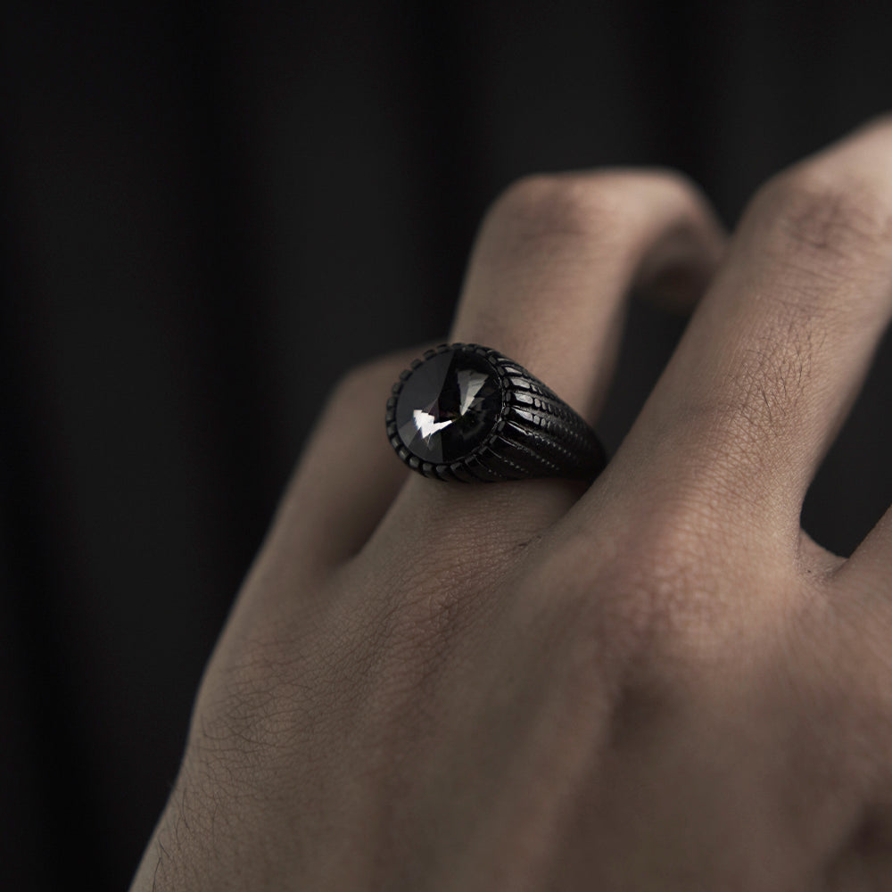 Dark Diamond Ring