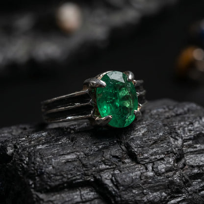 Raw-Rage (Emerald Gemstone)