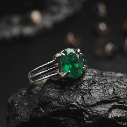 Raw-Rage (Emerald Gemstone)