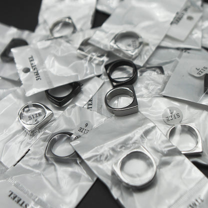 Onyx Blade Ring