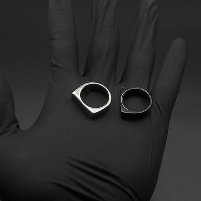Onyx Blade Ring