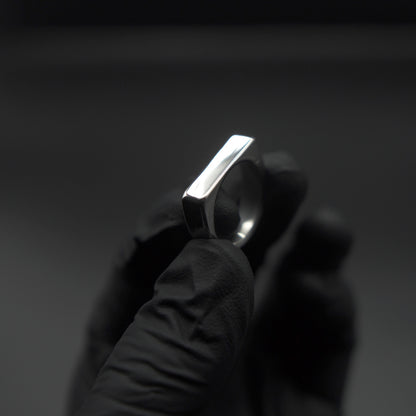 Onyx Blade Ring