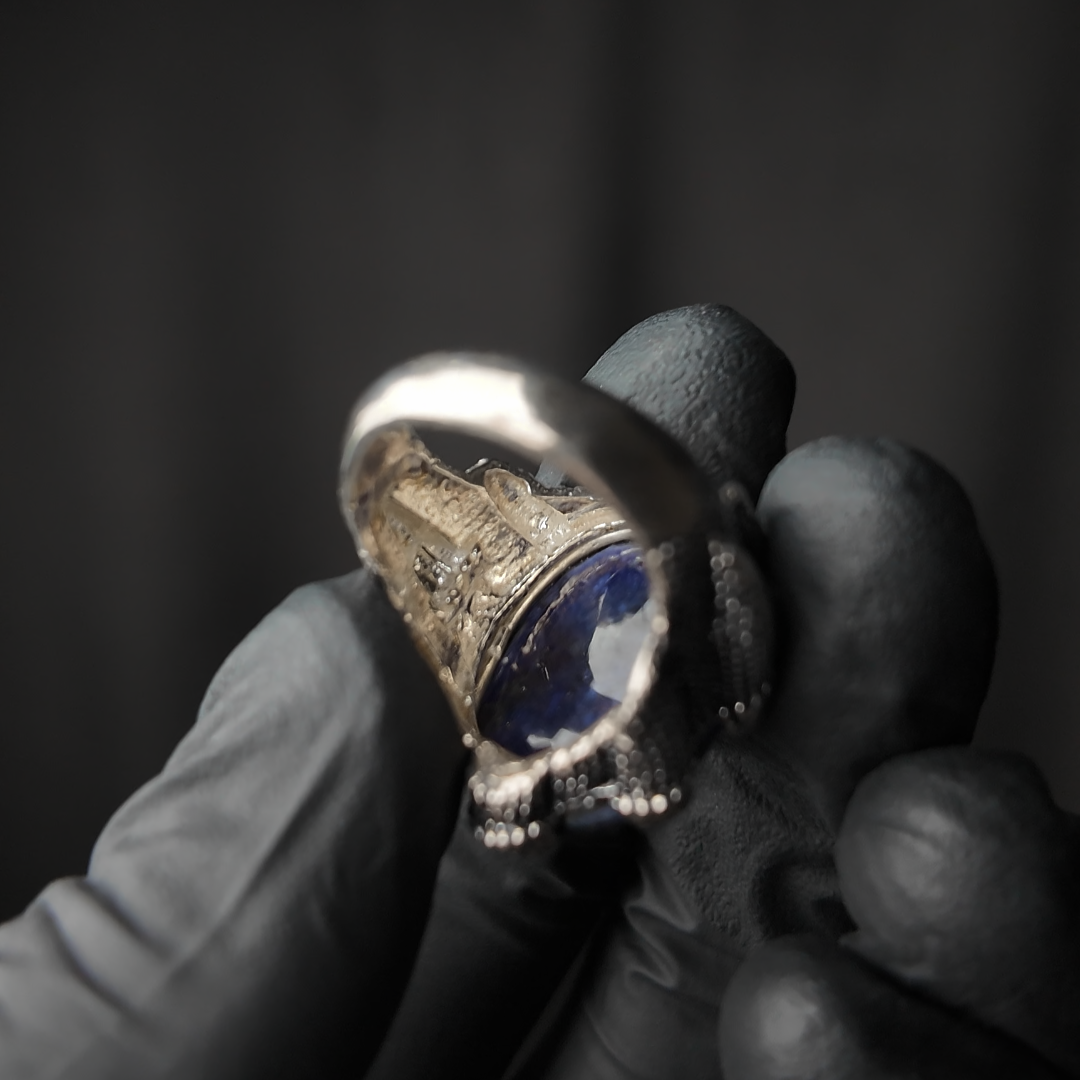 Dragon Claw Sapphire Ring (Natural Neelum and Pure Chaandi)