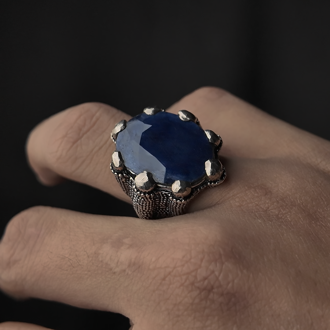 Dragon Claw Sapphire Ring (Natural Neelum and Pure Chaandi)