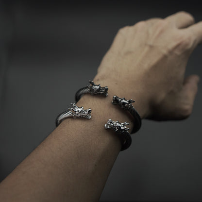 Demi Dragon Cuff