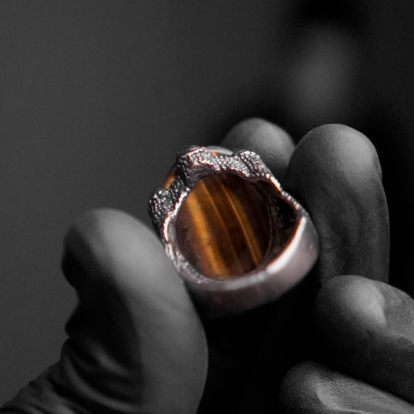 Tiger Claw Ring (Chaandi) King Size