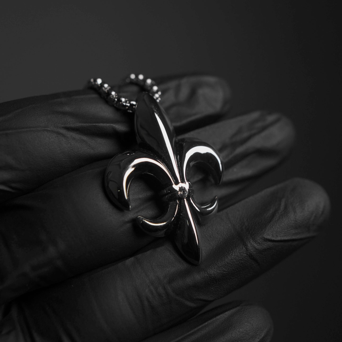 Ornamental Pendant (only Pendant)